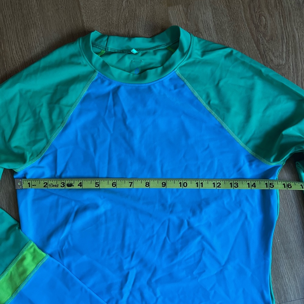 Prana Lorelei Sun Top / Rash Guard - Picture 4 of 6